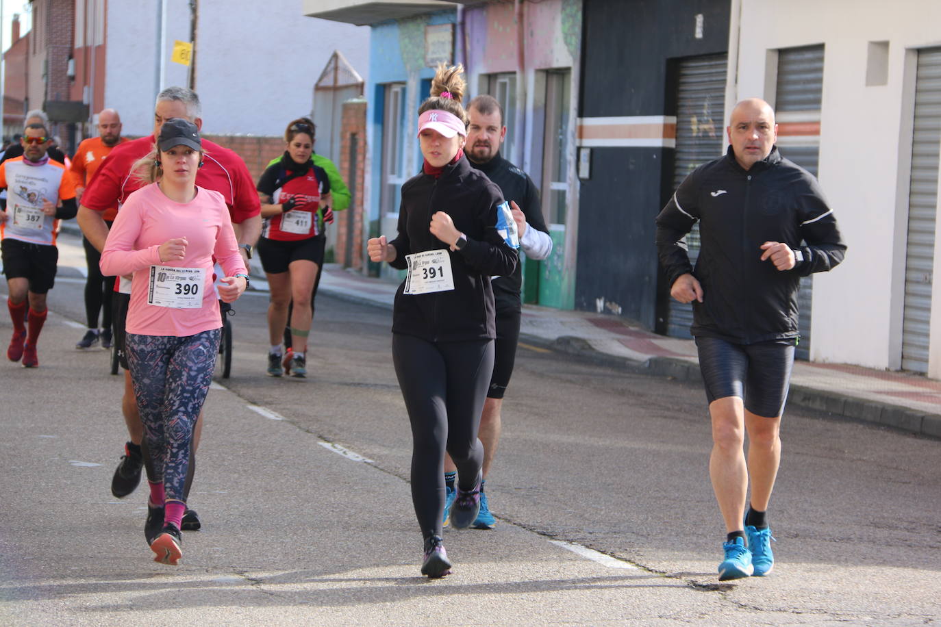 Ofrecemos una amplia galería con los corredores que participaron en esta marcha popular del alfoz de León.