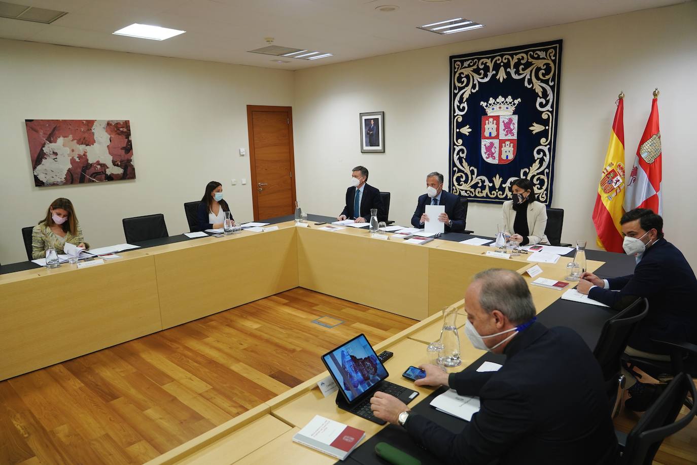 Este miércoles 16 de marzo se celebra la primera reunión de la Mesa de las Cortes de Castilla y León en la XI Legislatura, presidida por su titular, Carlos Pollán.