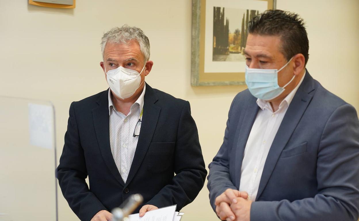 Ambas formaciones presentaron la documentación para formar grupo parlamentario propio.