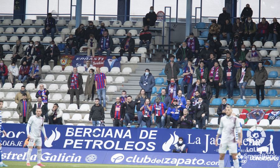 La Deportiva empata 2-2 en un choque en el que fue ganando 2-0