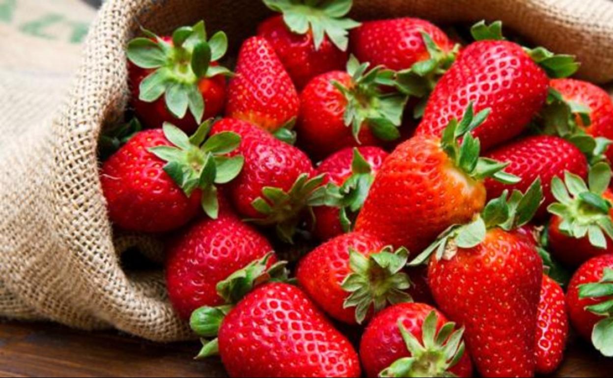 Las fresas y fresones son una de las frutas que comienzan a proliferar con la primavera. 