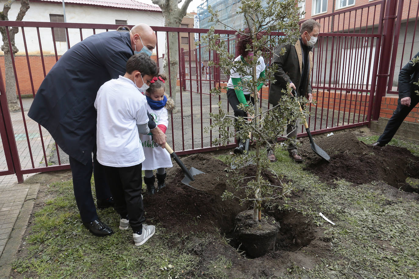 385 árboles serán plantados en el Vivero Municipal del Ayuntamiento de León.