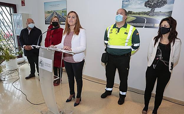 La delegada del Gobierno en Castilla y León informa sobre las nuevas sanciones de tráfico. 