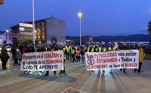 Imagen de la concentración de transportistas en Ponferrada.