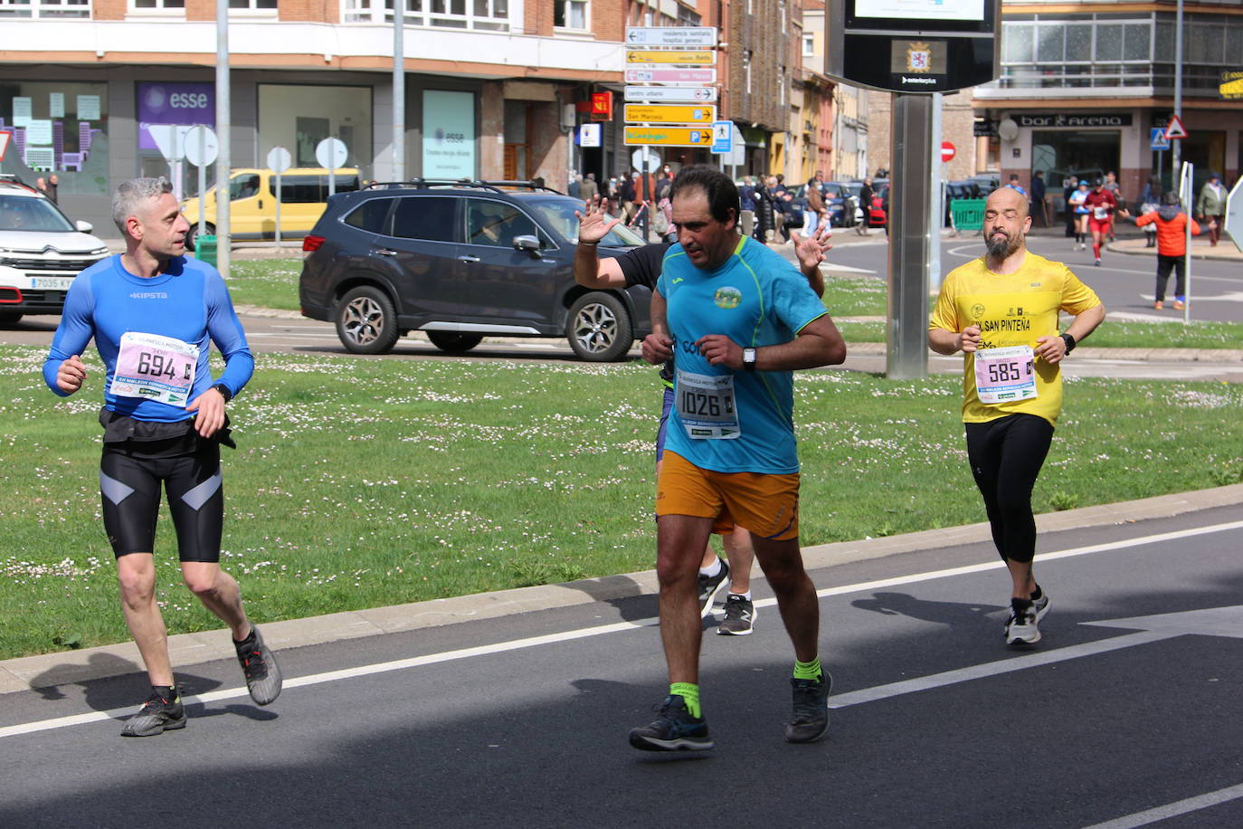 Fotos: Llegada a meta de la Media Maratón