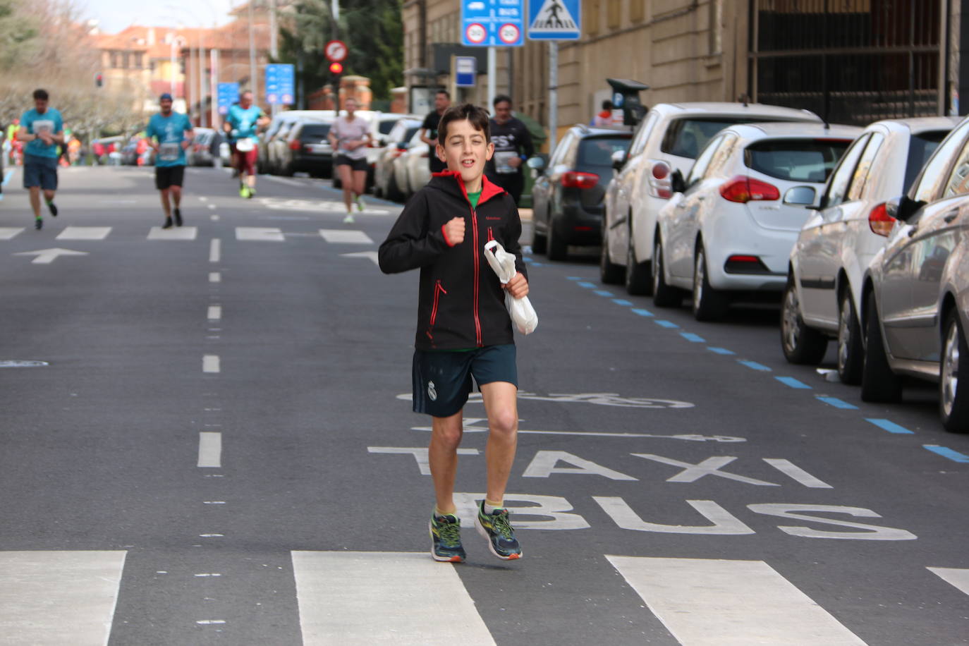 Fotos: Llegada a meta de la Media Maratón