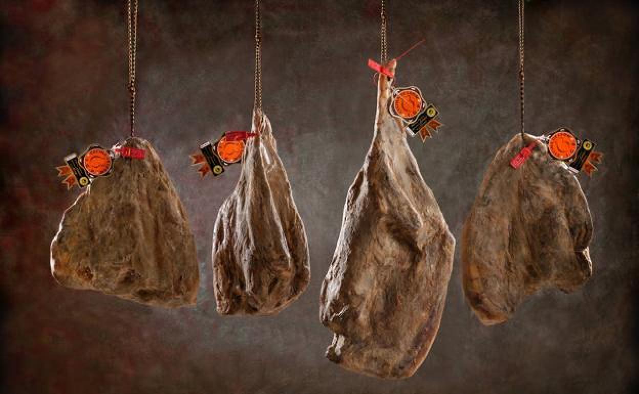 La Indicación Geográfica Protegida, IGP, Cecina de León ha cifrado en un 80% el paro del sector debido a la protesta del transporte autónomo. 