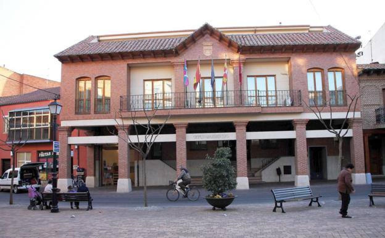 Casa consistorial de Santa María del Páramo. 