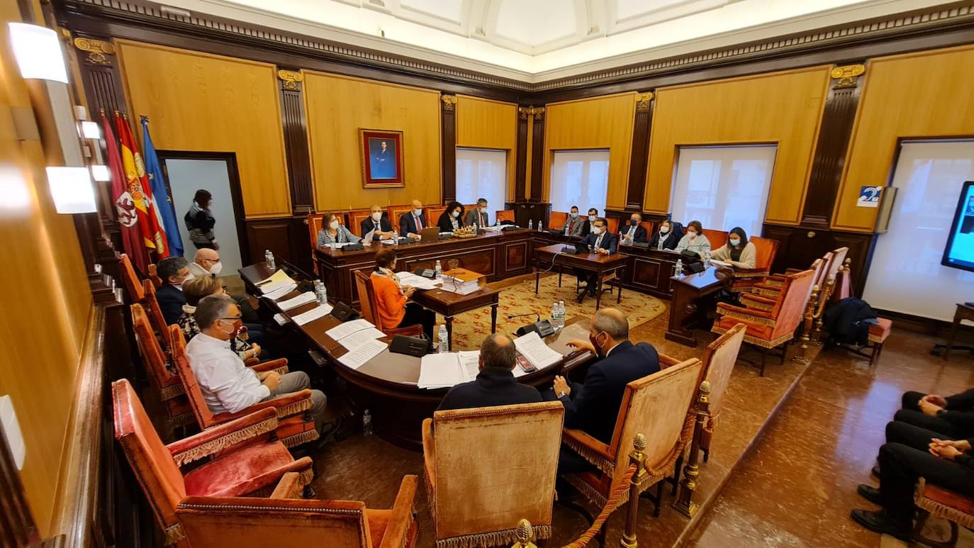 Pleno ordinario del Ayuntamiento de León del mes de marzo. 