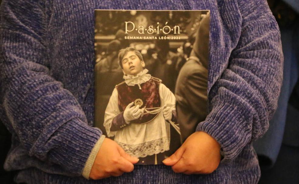 Presentación de la revista 'Pasión' en la Casa Botines - Museo Gaudí, en León capital.