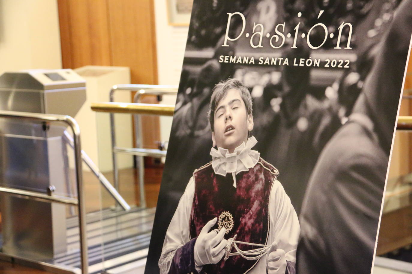 Este documento recoge todo lo necesario para conocer un poco más la Semana Santa de León.