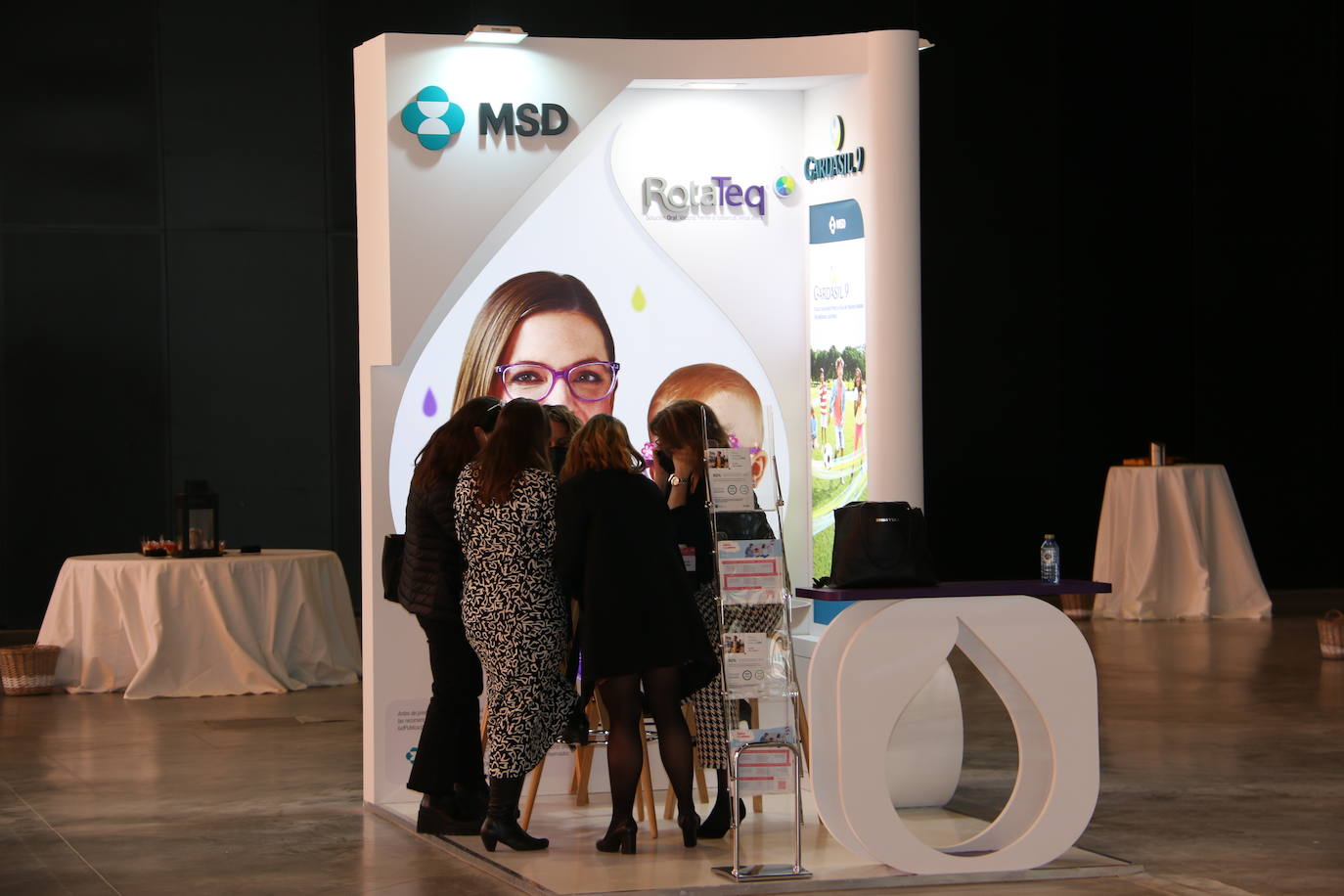 Xiii Jornadas de Vacunas de la Asociación Española de Pediatría. 