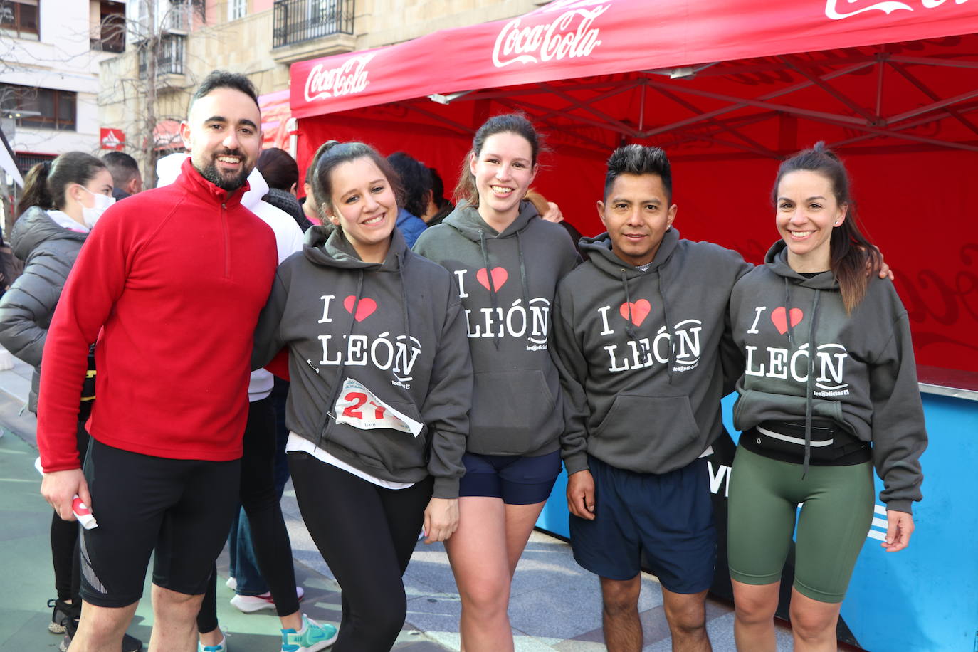 Decenas de leoneses participan en la prueba no competitiva de la III Carrera de las Empresas.