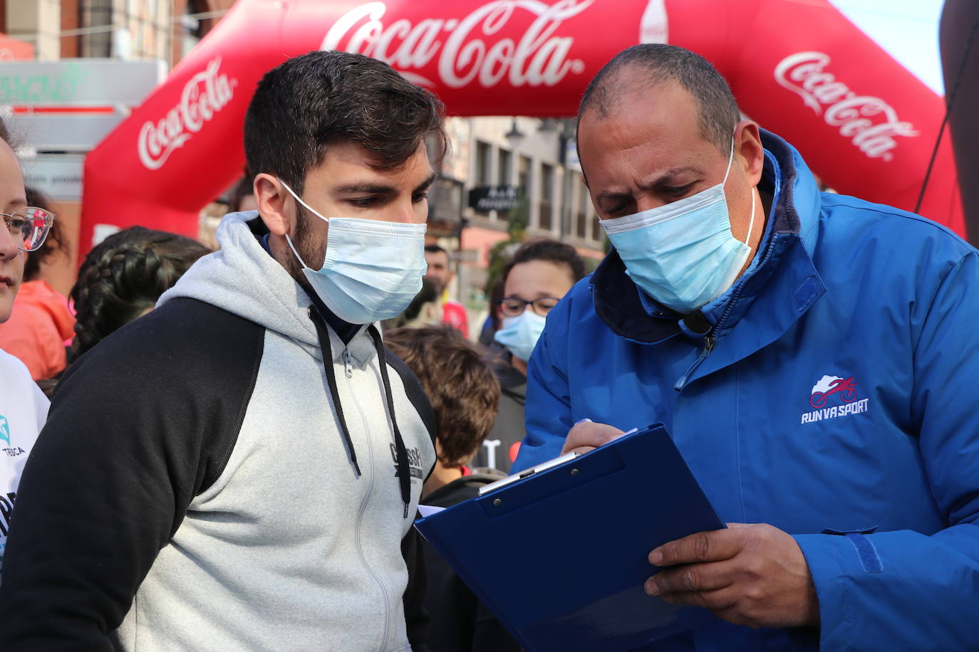 Leonoticias organiza la III edición de la Carrera de las Empresas con un gran éxito de participación.