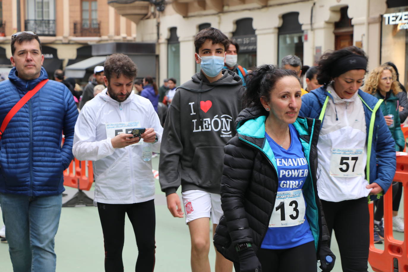 Leonoticias organiza la III edición de la Carrera de las Empresas con un gran éxito de participación.