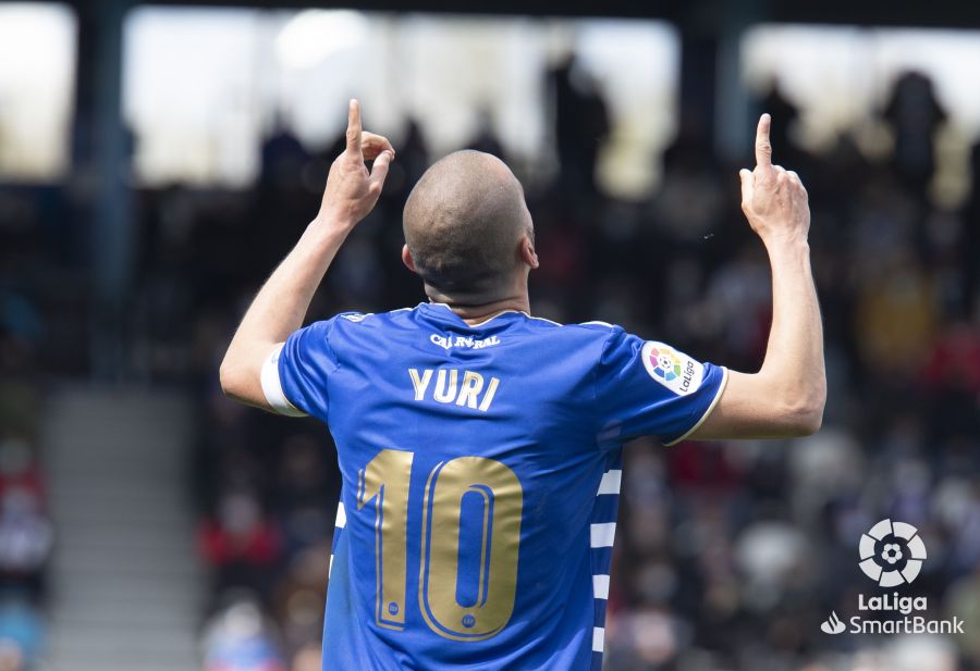 La Deportiva se mide a Las Palmas en el estadio berciano en un partido vital para los objetivos blanquiazules