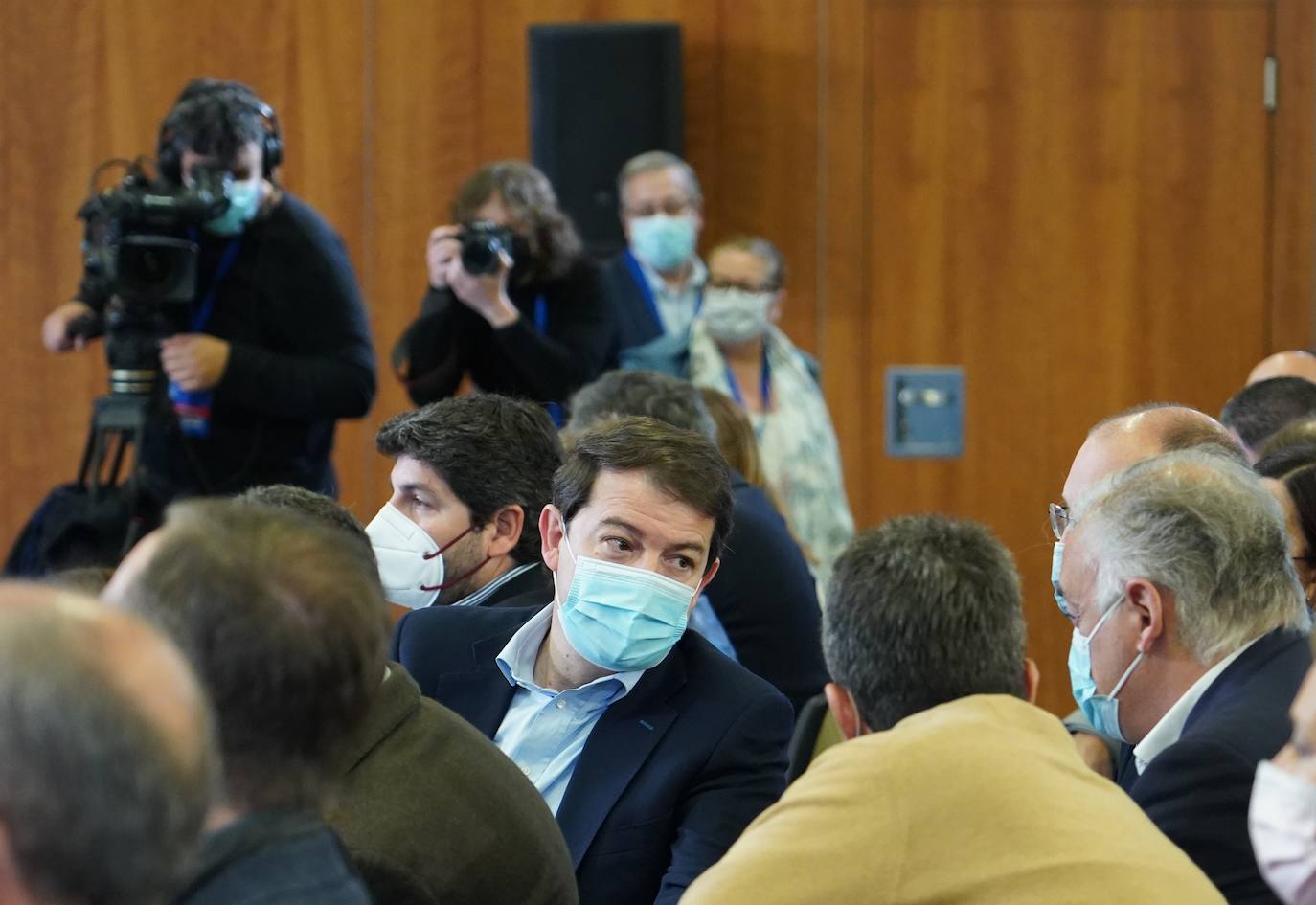 Fotos: El PP reúne al Comité Ejecutivo Nacional en Sevilla