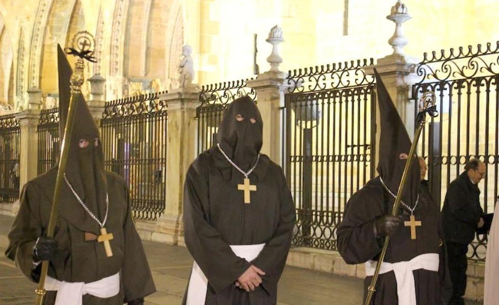 Horarios y recorridos de las procesiones del Martes Santo 2022