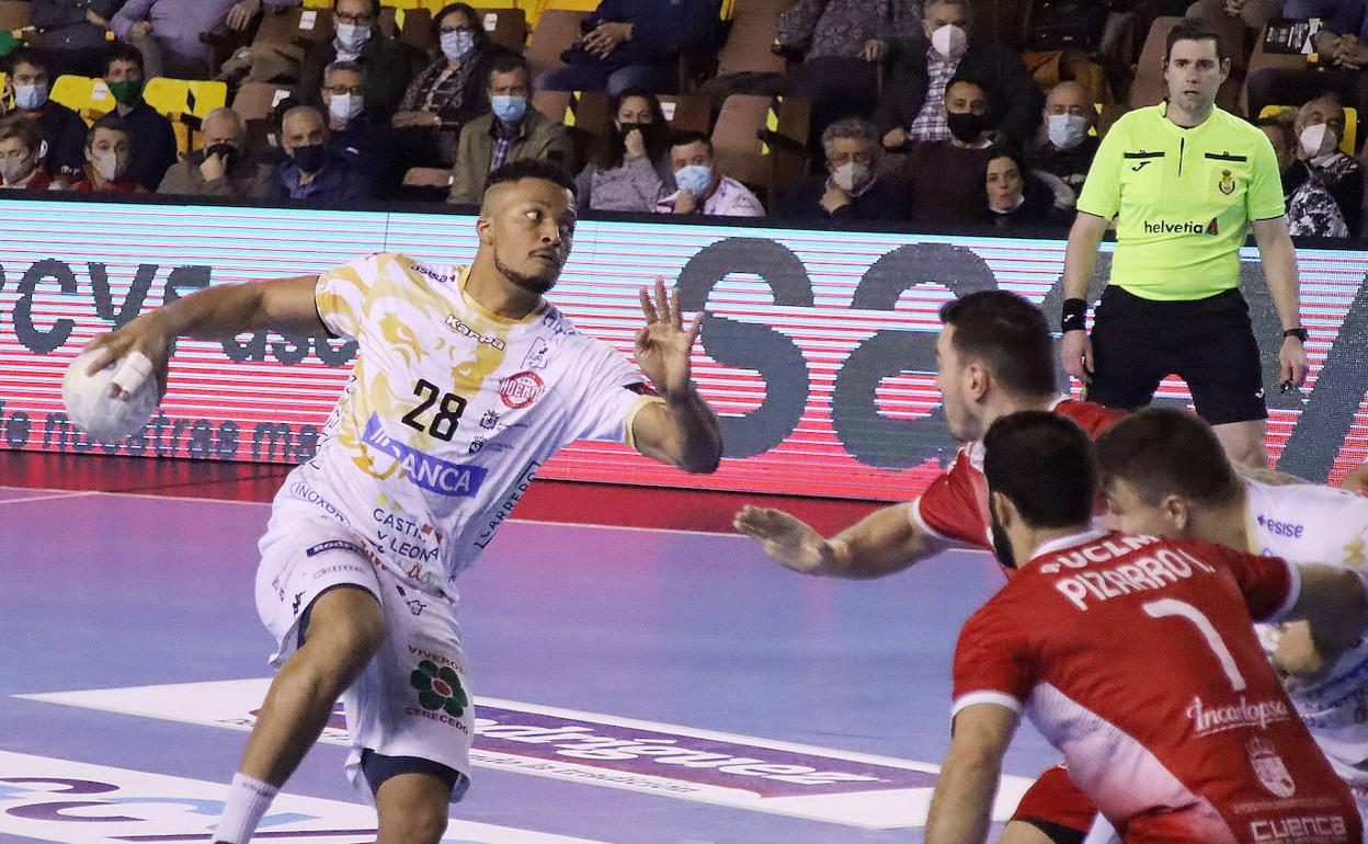 Partido en el Palacio de los Deportes del Abanca Ademar León. 