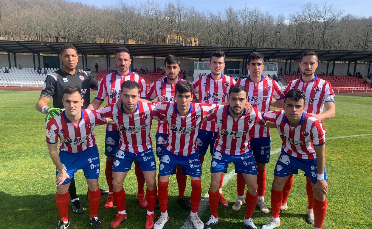 Once inicial del Atético Bembibre ante Diocesanos. 