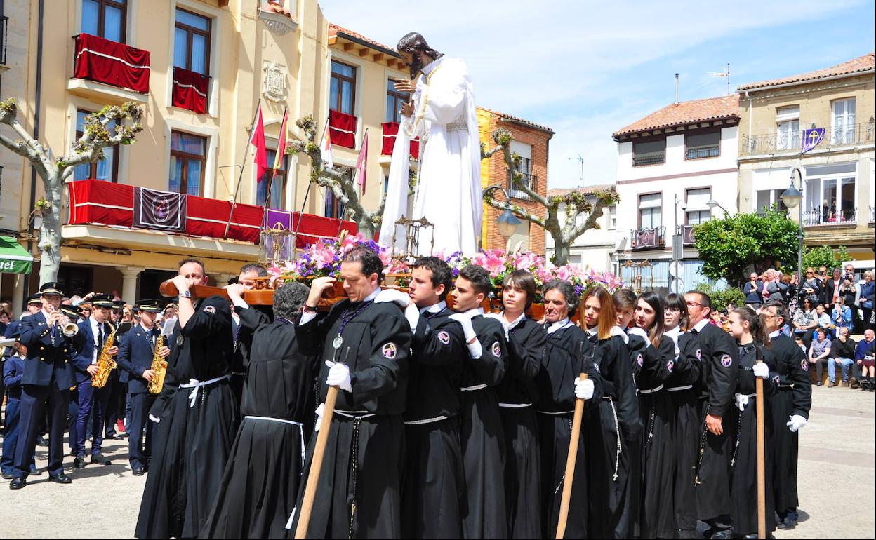 La celebración de la Semana Santa de Sahagún es de Interés Turístico Regional y quiere ser en breve de Interés Nacional.