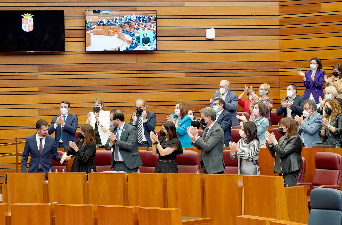 El portavoz del Grupo Socialista, Luis Tudanca, durante la sesión de tarde del debate de investidura del candidato a la Presidencia de la Junta de Castilla y León