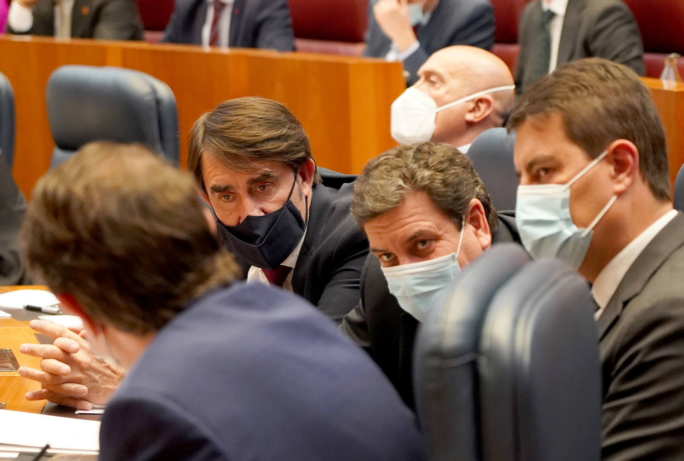 El portavoz del Grupo Socialista, Luis Tudanca, durante la sesión de tarde del debate de investidura del candidato a la Presidencia de la Junta de Castilla y León