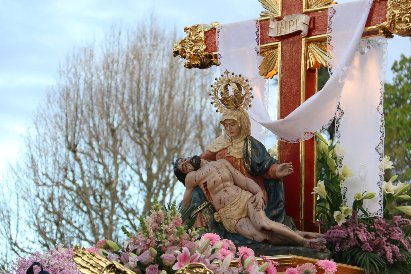 Uno de los momentos de la Procesión del Dolor de Nuestra Madre. 