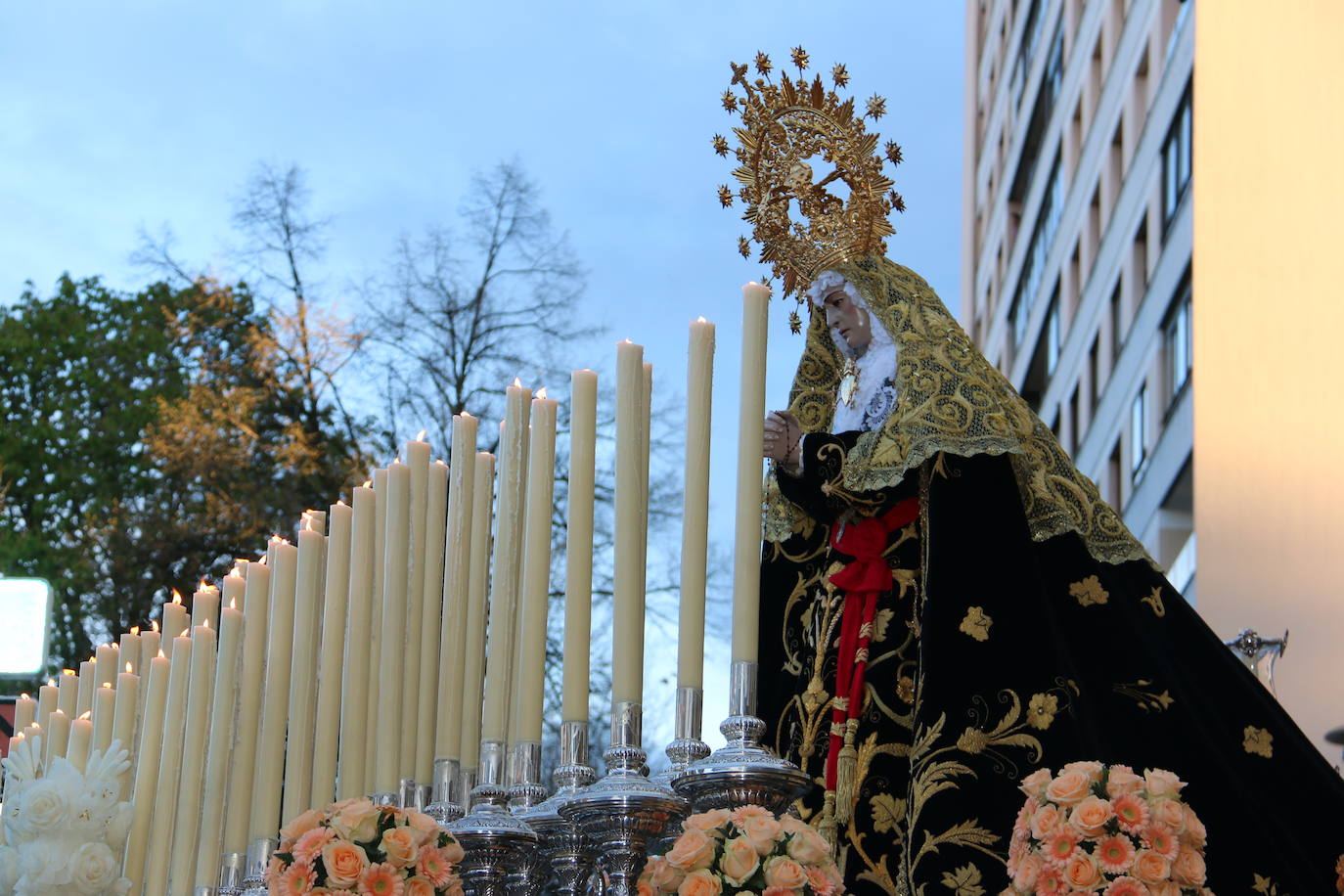 Uno de los momentos de la Procesión del Dolor de Nuestra Madre. 