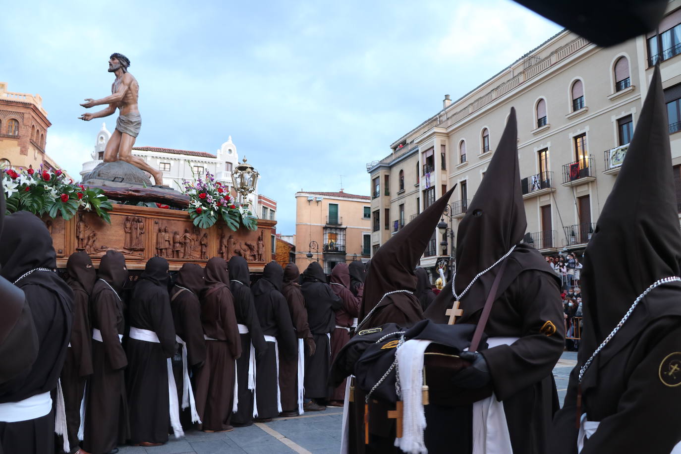 Uno de los momentos de la Procesión del Perdón. 