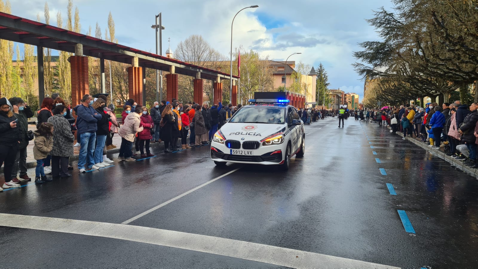 .La Semana Santa de León se adentra en los días principales y lo hace desde el perdón