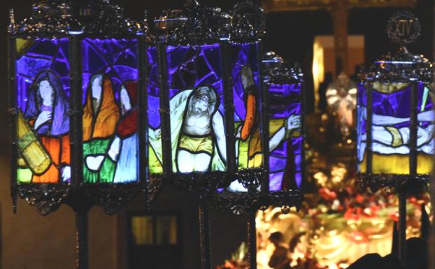 Los faroles saldrán por las calles de Benavides de Órbigo este Viernes Santo.