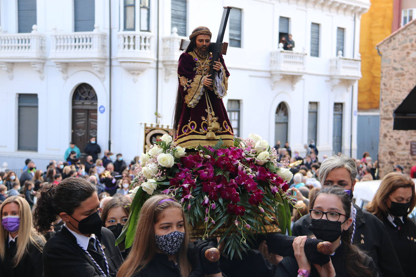 Fotos: El Santo Potajero alimenta a La Bañeza