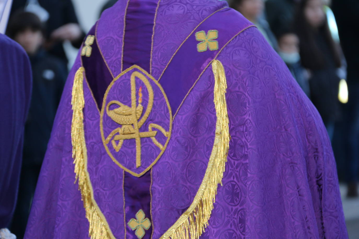 La Cofradía Santísimo Cristo de la Expiración y del Silencio ha puesto en la calle el recogimiento del Miércoles Santo. 