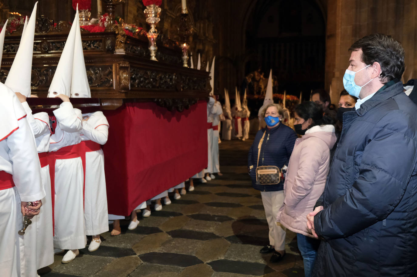 Procesión de la Real cofradía penitencial del Cristo Yacente de la Misericordia y de la agonía redentora. 