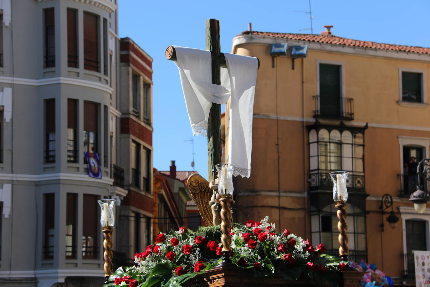 Fotos: Cofradía de las Bienaventuranzas | El &#039;Moreno&#039; se alza al cielo