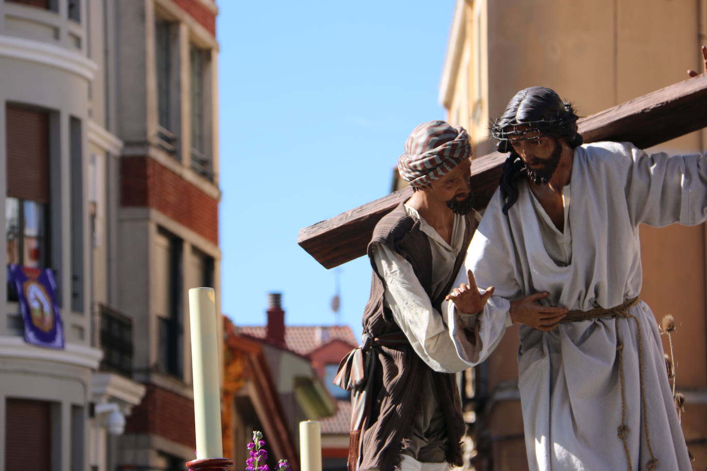 Fotos: Cofradía de las Bienaventuranzas | El &#039;Moreno&#039; se alza al cielo