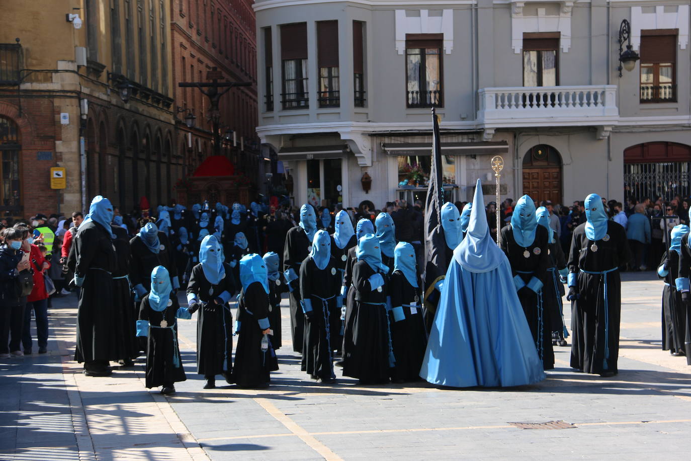 Fotos: Cofradía de las Bienaventuranzas | El &#039;Moreno&#039; se alza al cielo