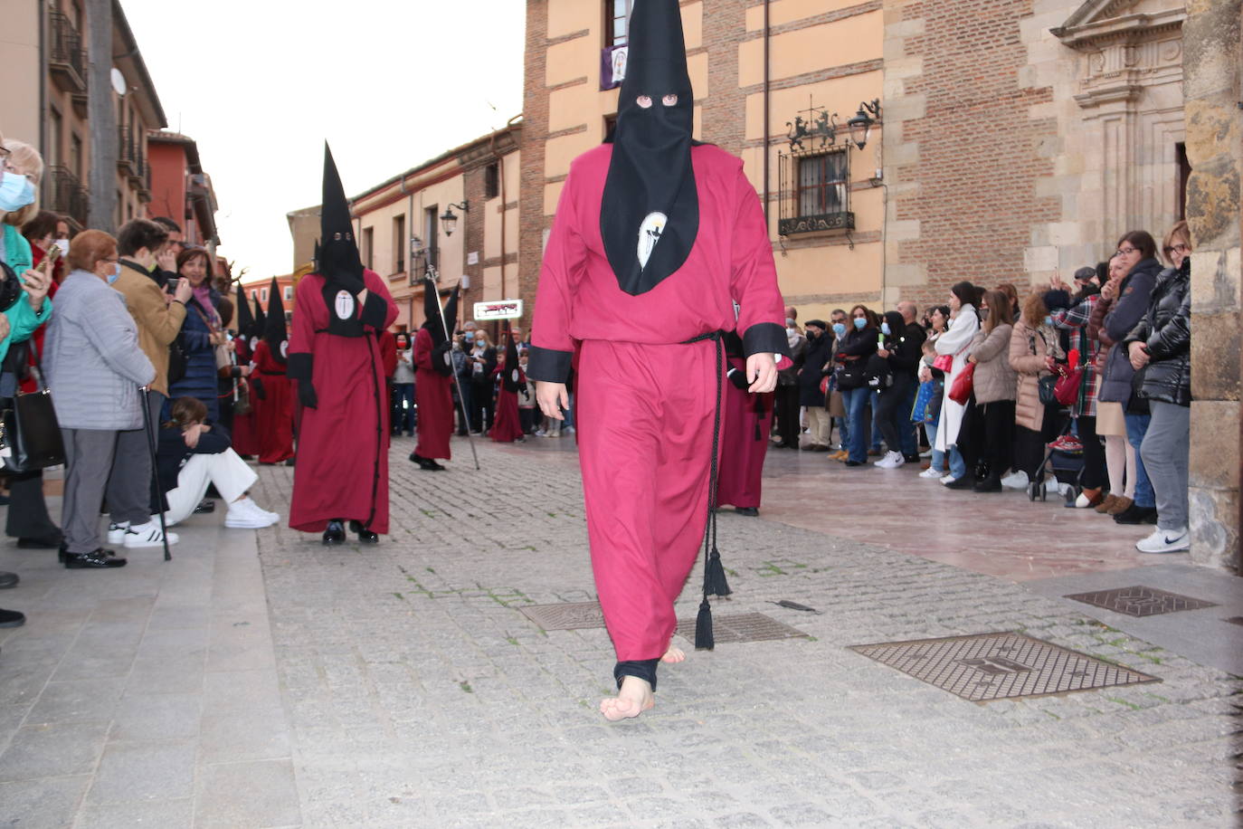 Las Tinieblas llegan a Santa Marina