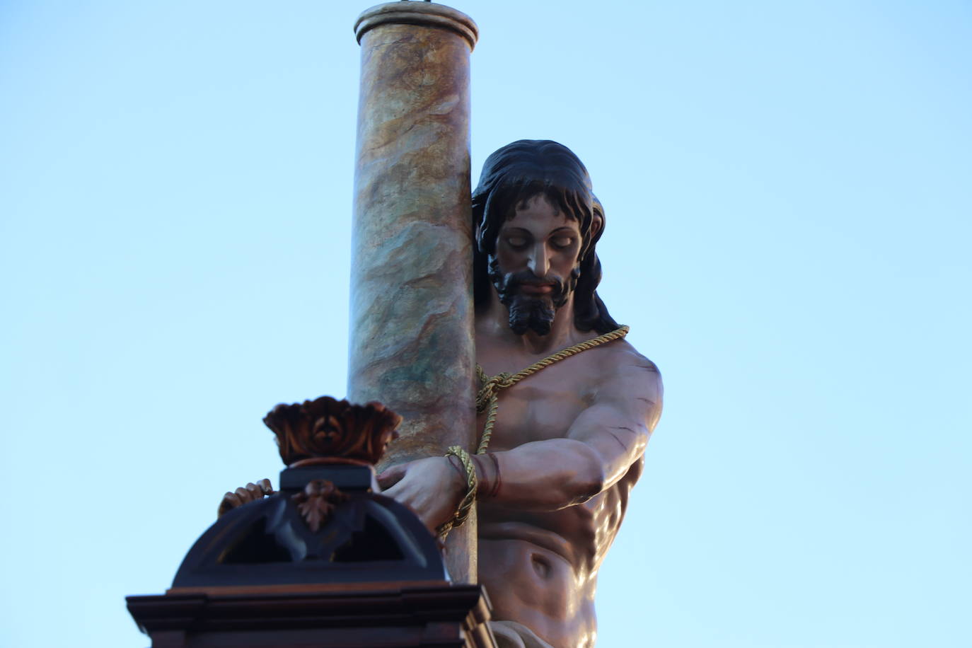 Fotos: Procesión de los Pasos, al completo