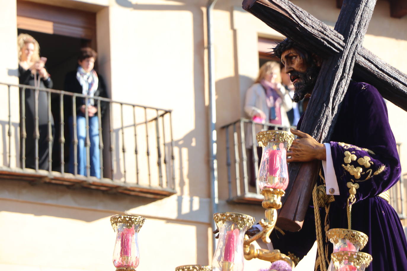 Fotos: Procesión de los Pasos, al completo