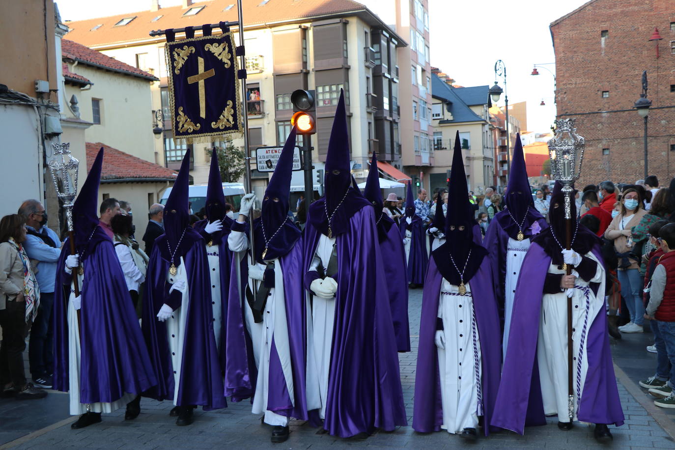 Procesión de La Soledad, dentro de la Cofradía de Jesús Divino Obrero. 