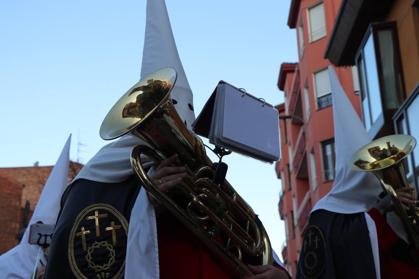 Procesión de La Soledad, dentro de la Cofradía de Jesús Divino Obrero. 