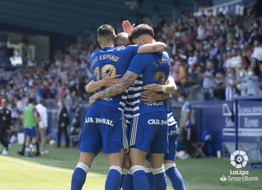 El conjunto berciano supera con autoridad al Lugo en El Toralín.