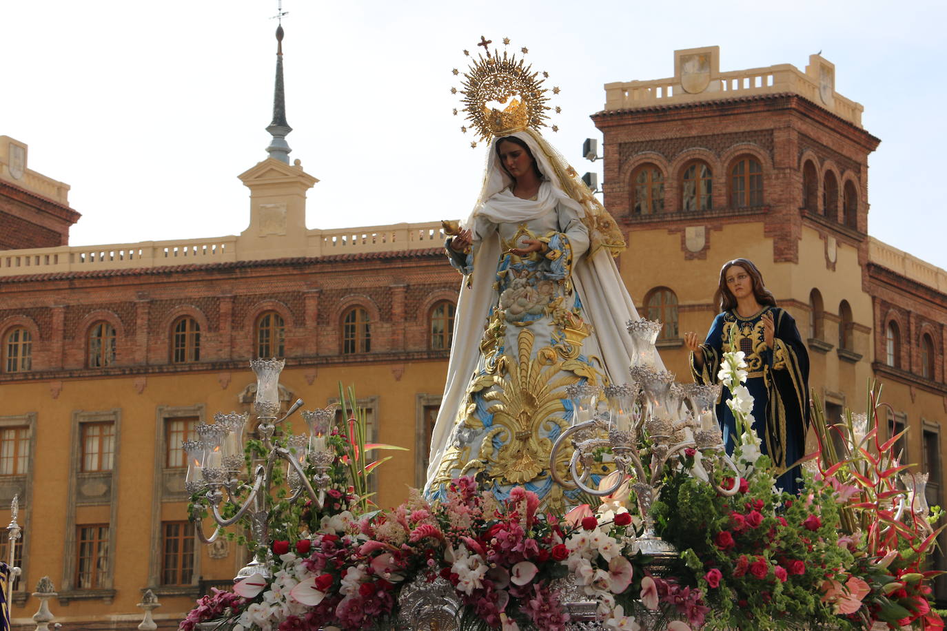 Fotos: El Encuentro embriaga León de Resurrección