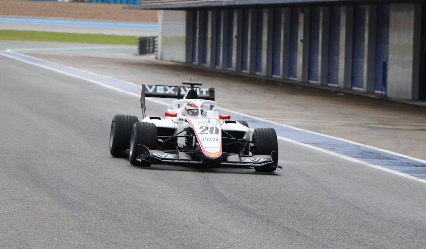 leonoticias acompaña al piloto leonés en una sesión de entrenamientos en Jerez.