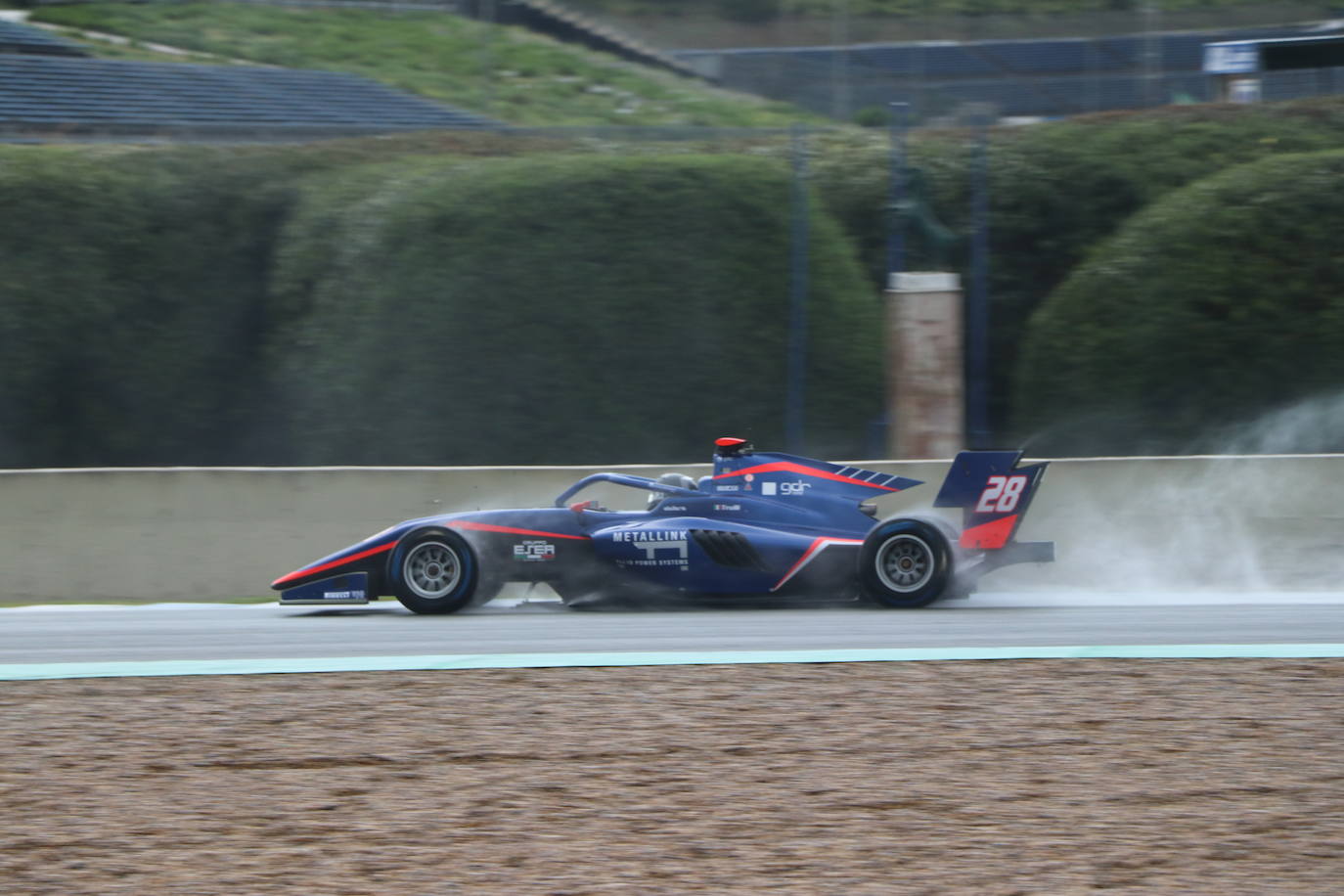 leonoticias acompaña al piloto leonés en una sesión de entrenamientos en Jerez.