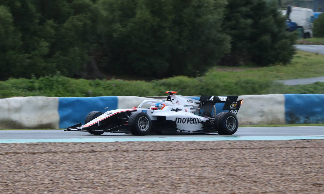 leonoticias acompaña al piloto leonés en una sesión de entrenamientos en Jerez.