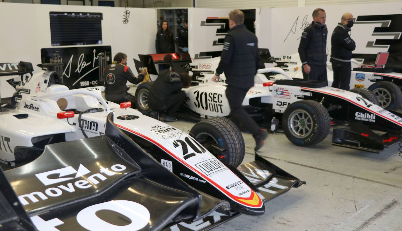 leonoticias acompaña al piloto leonés en una sesión de entrenamientos en Jerez.