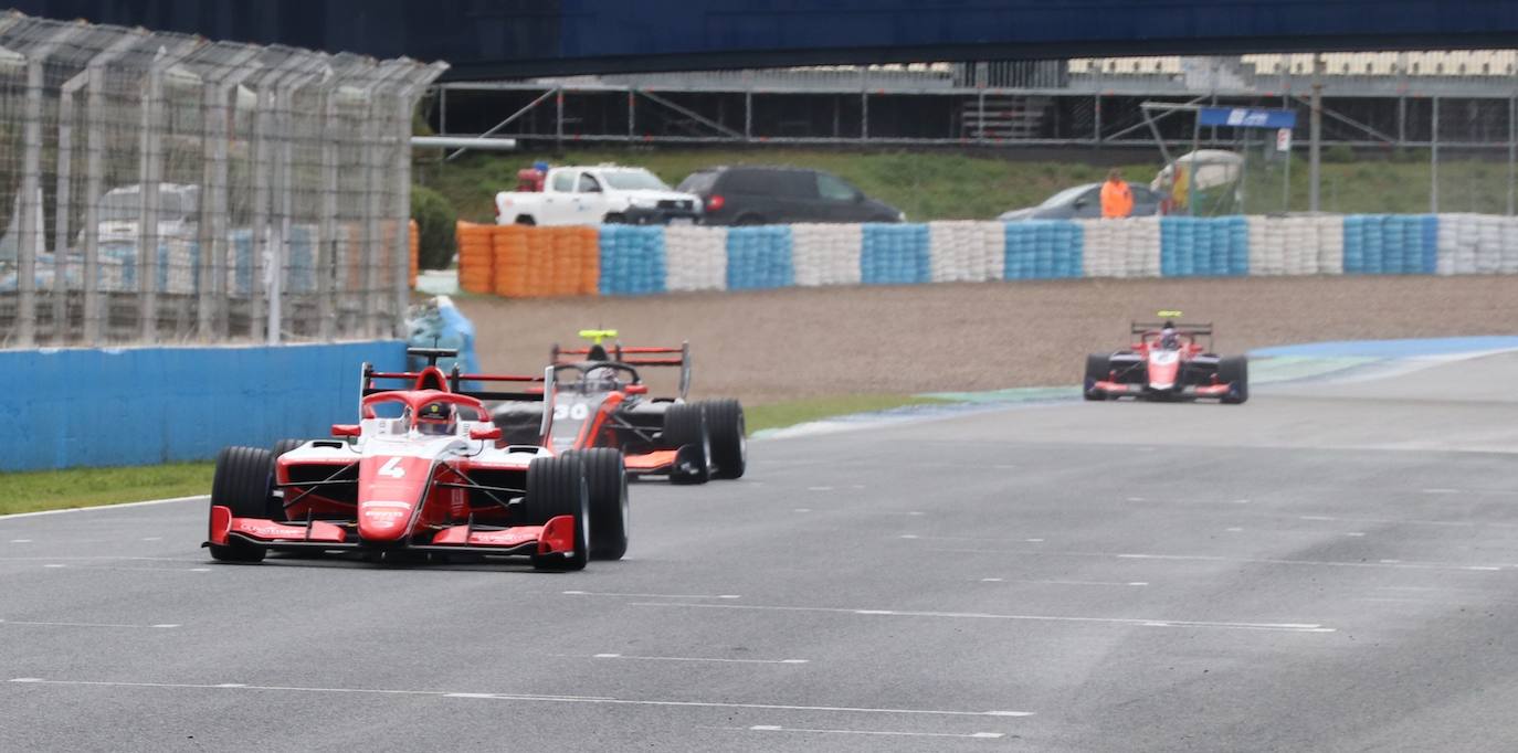 leonoticias acompaña al piloto leonés en una sesión de entrenamientos en Jerez.